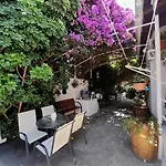Iliada * Skiathos-stad
