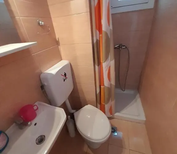 בית הארחה Iliada *