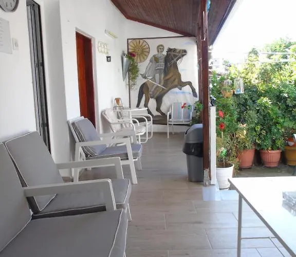 בית הארחה Iliada *