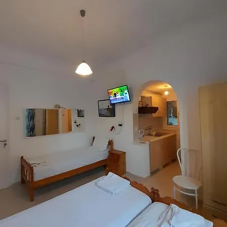 Iliada Skiathos-Stadt