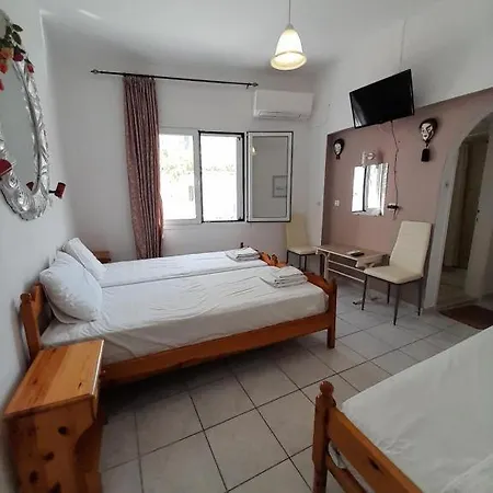 Iliada Skiathos-Stadt