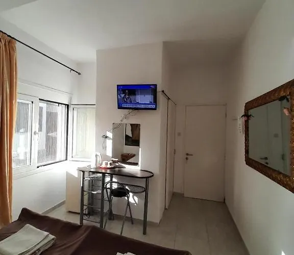 Iliada * Skiathos Town