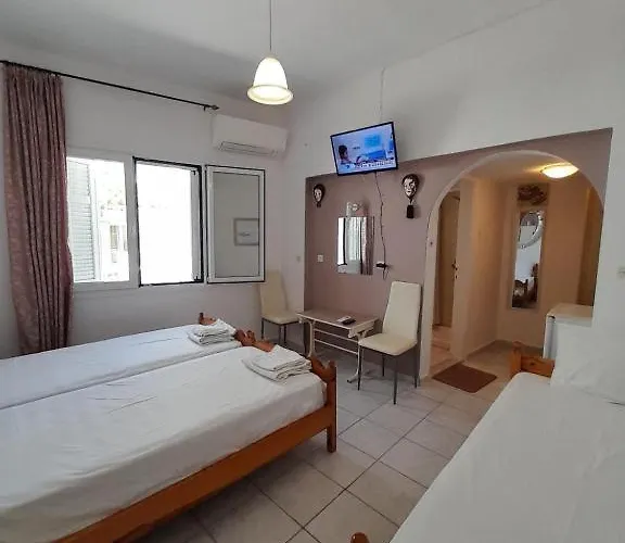 Iliada Guest house *