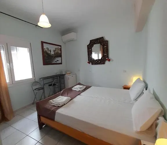 Guest house Iliada Skiathos Town