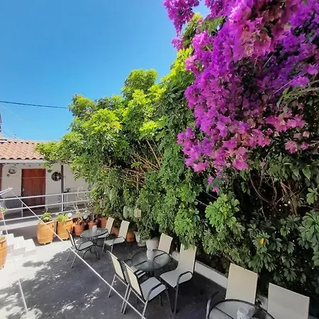 Iliada Guest house