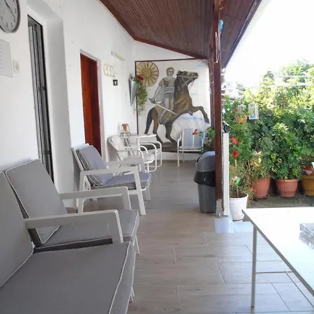 Guest house Iliada *