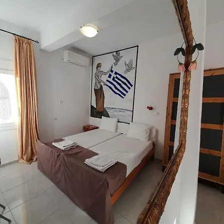 Iliada * Skiathos Chora